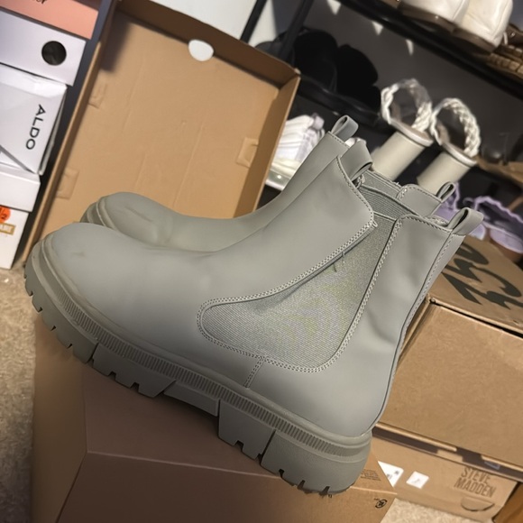 Boots - Picture 2 of 2